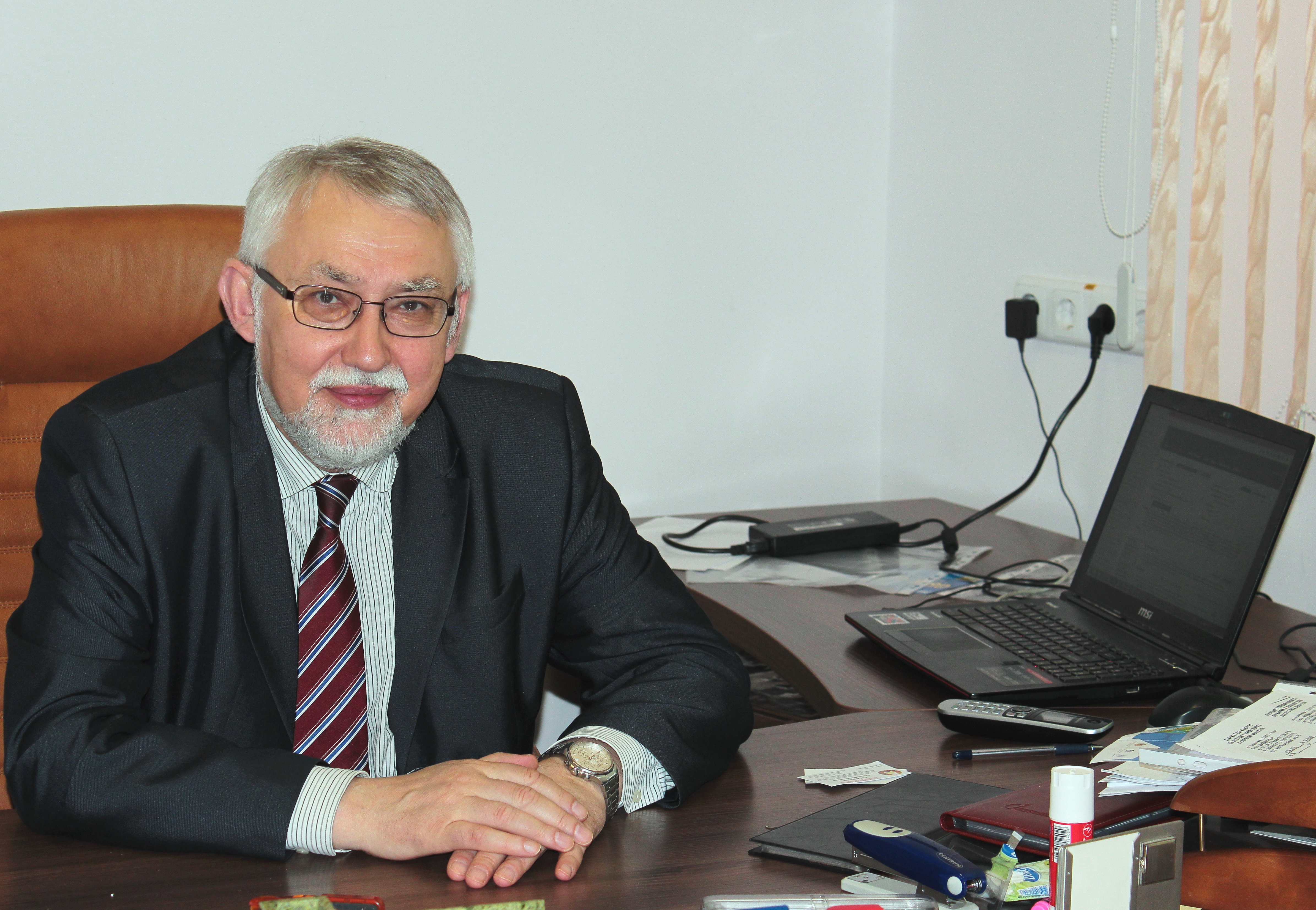 С.А.Максименко